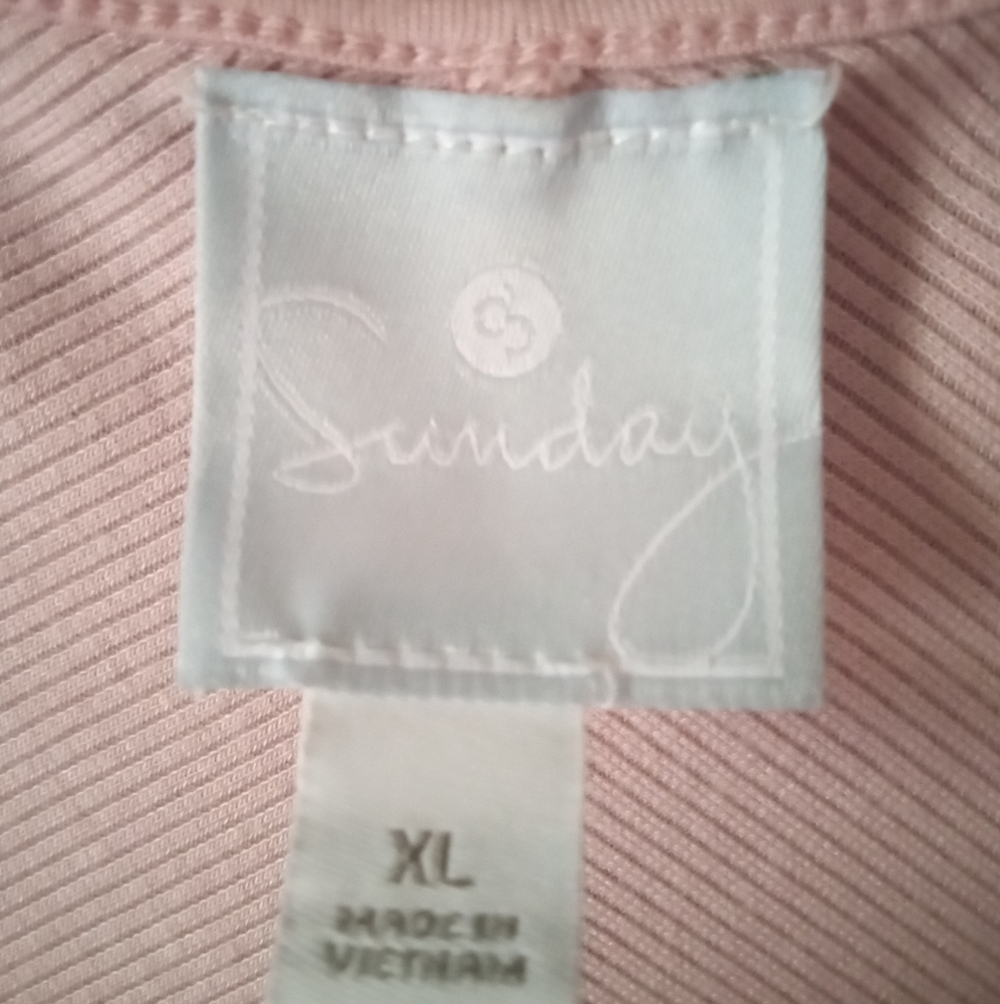 Sunday - Picture 3 of 6